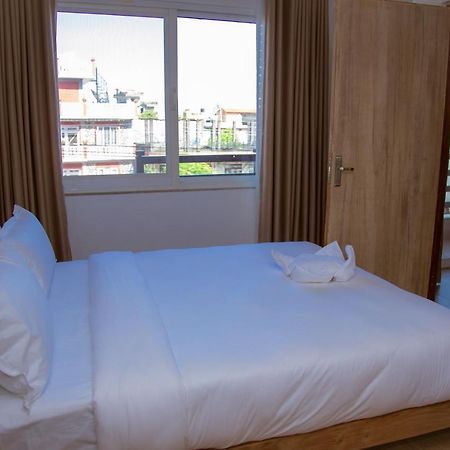 Stay Inn Hotel And Apartment 포카라 외부 사진